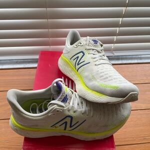 New Balance Fresh Foam 1080 V12 Running Shoes Mens Size 11